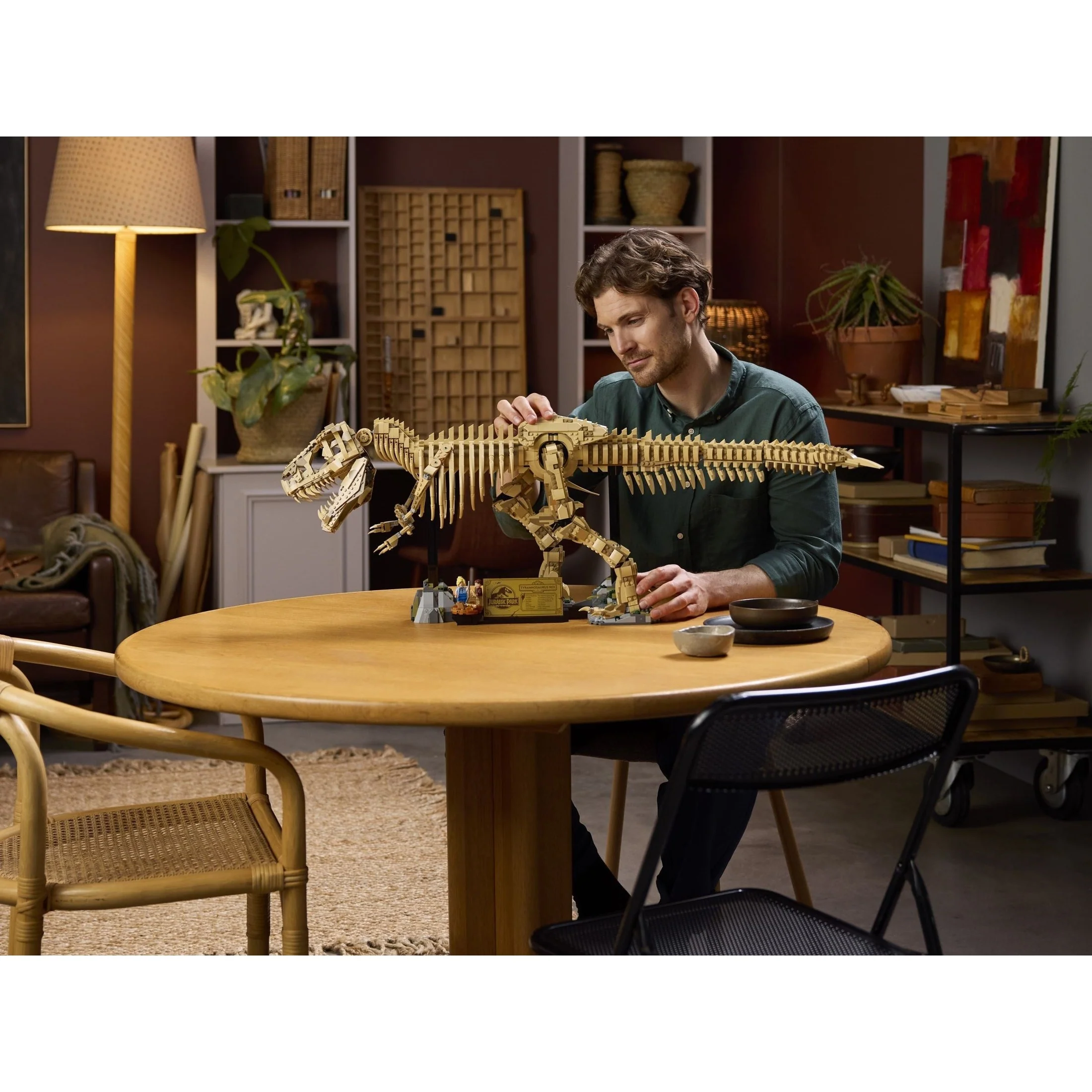 LEGO Jurassic World Dinosaur Fossils: Tyrannosaurus rex 76968 - Image 9