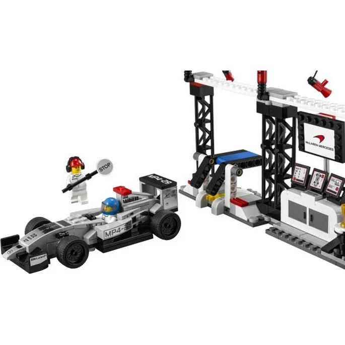 LEGO Speed Champions McLaren Mercedes Pit Stop 75911 - Image 3